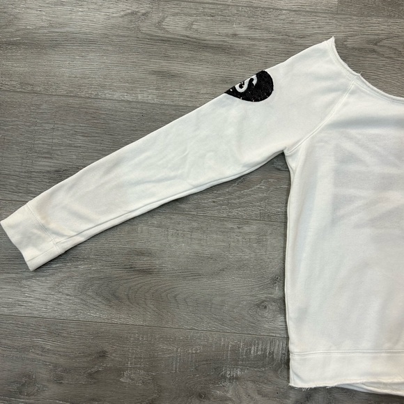 Victoria's Secret Fashion Show Sweater - Picture 10 of 12